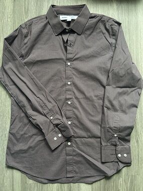 Old Navy Men’s Checkered Button-Down Shirt